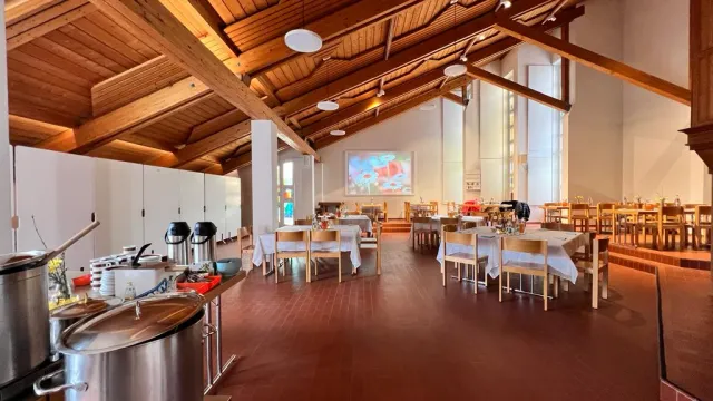 WhatsApp Image 2023-03-11 at 14.33.07-9 (Foto: Dominique Wüthrich, Marina Blind) WhatsApp Image 2023-03-11 at 14.33.07-9 (Foto: Dominique Wüthrich, Marina Blind)