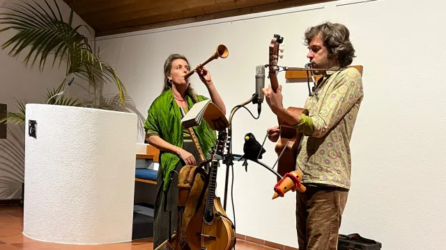 Duo Wunderkram im Kirchgemeindehaus Kaiseraugst (Foto: Andreas Fischer) Duo Wunderkram im Kirchgemeindehaus Kaiseraugst (Foto: Andreas Fischer)