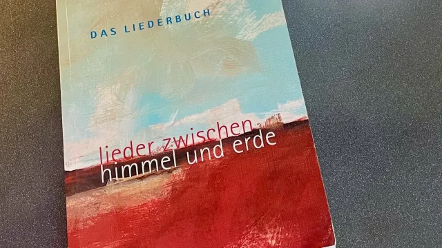 Lieder zwischen Himmel und Erde (Foto: Klaus-Christian Hirte) Lieder zwischen Himmel und Erde (Foto: Klaus-Christian Hirte)